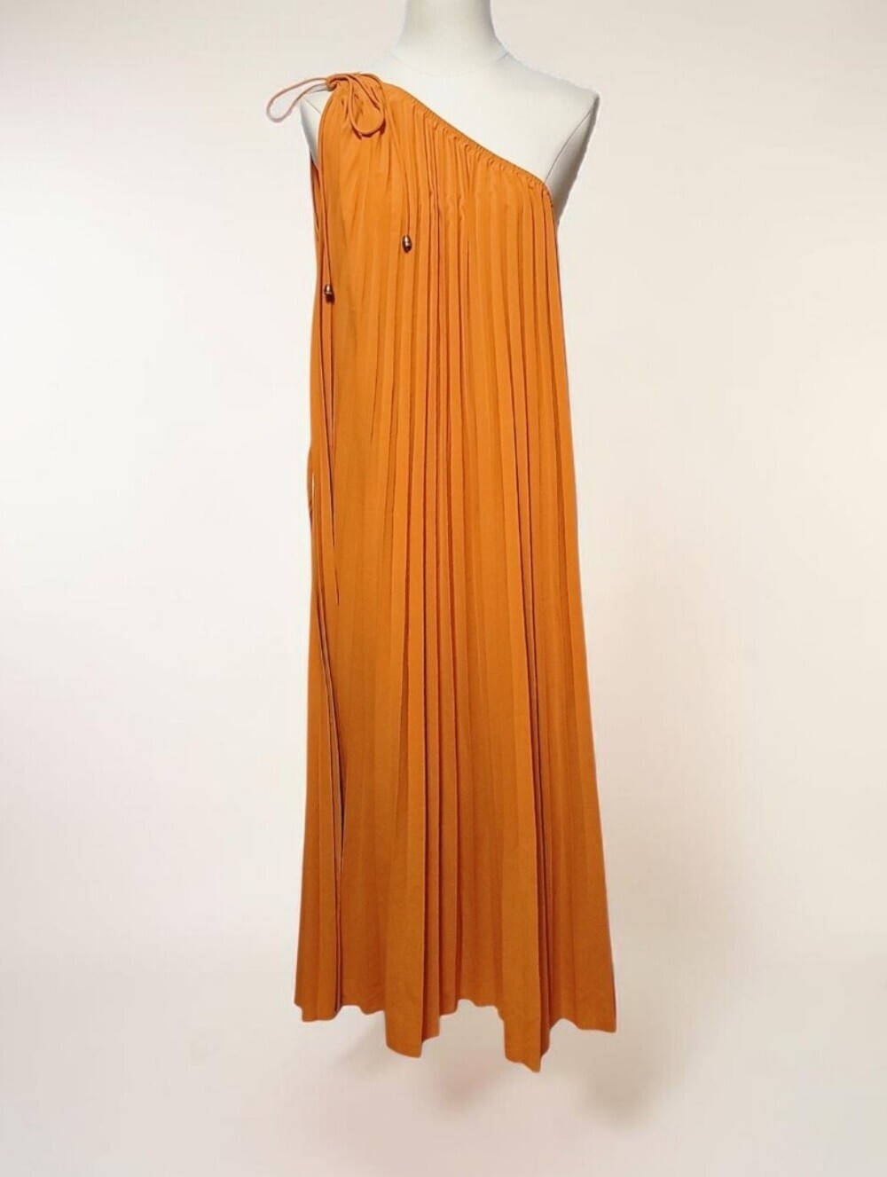 BTFBM - XL Orange One-Shoulder Pleated Midi Dress - Picture 11 of 12